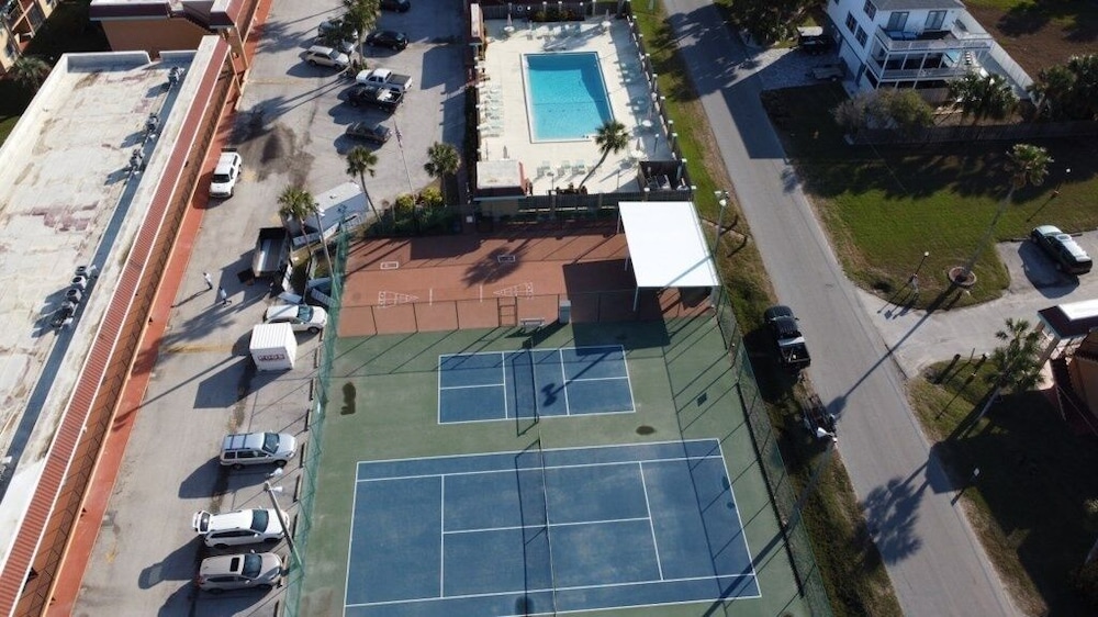 Pelican Inlet C119, Near Beach: Pool & Tennis 2 Bedroom Condo