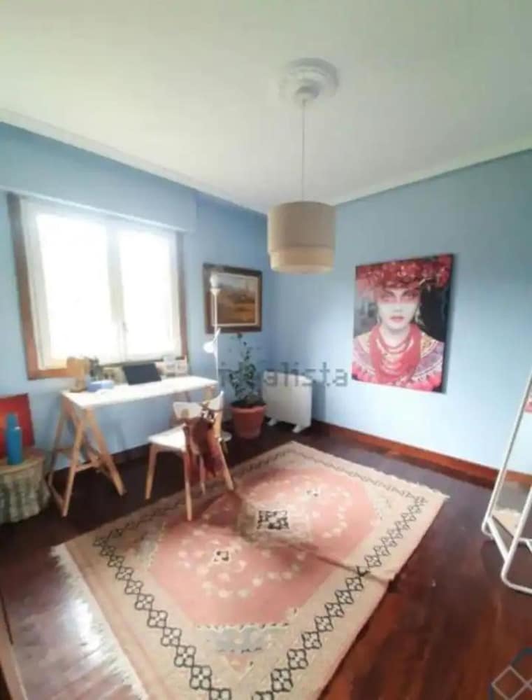 3-bed Artist Chalet Near San Sebastian, Sleeps 6