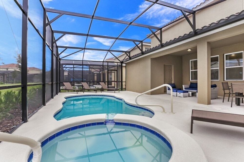 6bed 4Ba Villa Game Room Pool Spa - Image 3