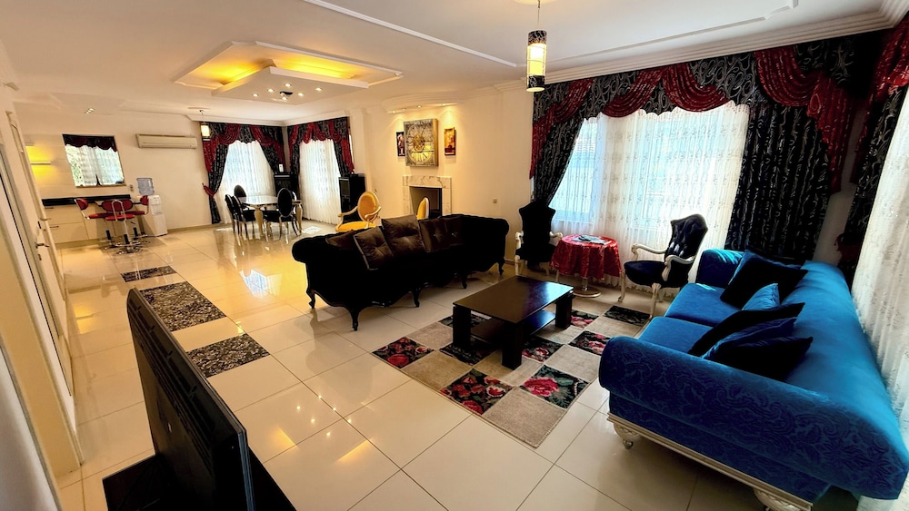 Villa Zuhal Dalyan 5 Bedrooms