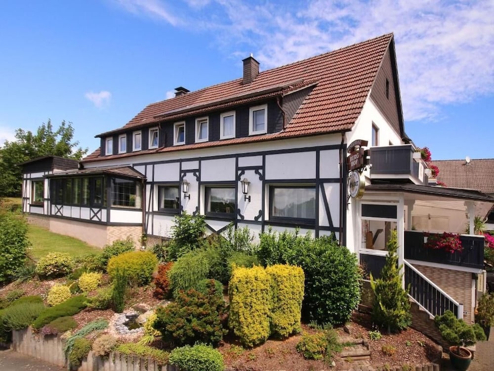 Landgasthof Zum Burghof
