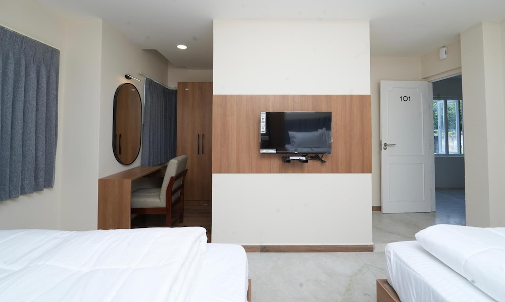 Hotel River View