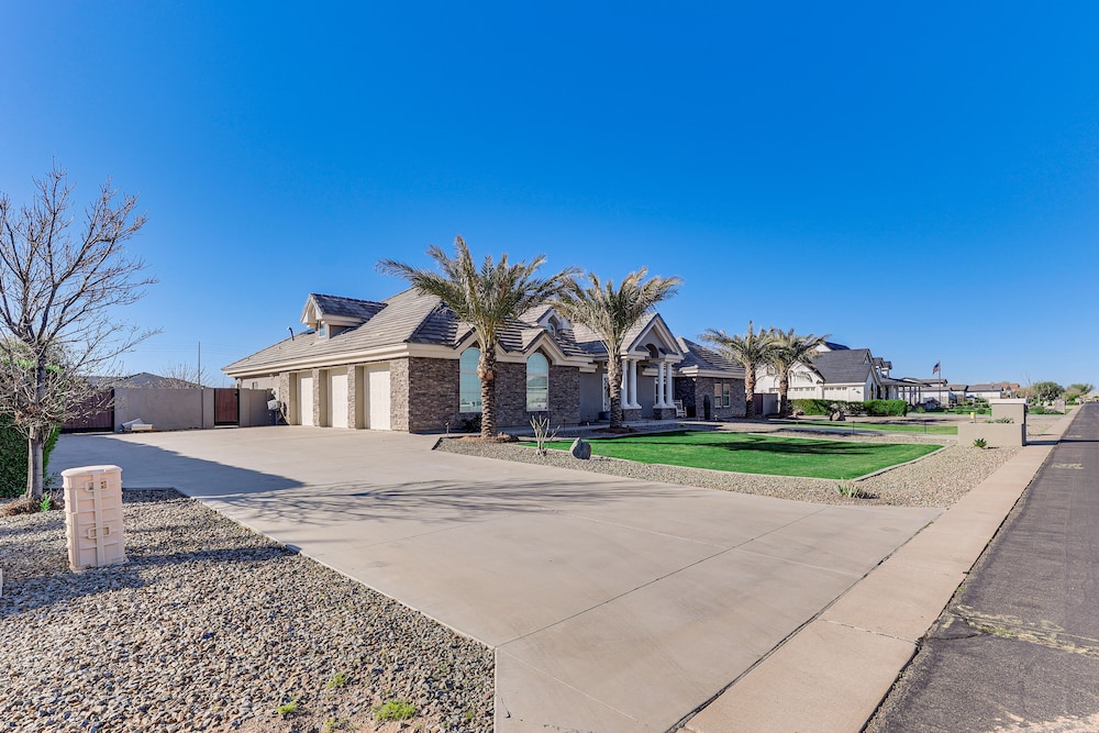 Spacious Queen Creek Home w/ Hot Tub & Pool! view 5