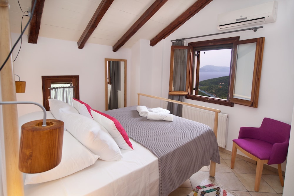 Tettix Summer House view 4