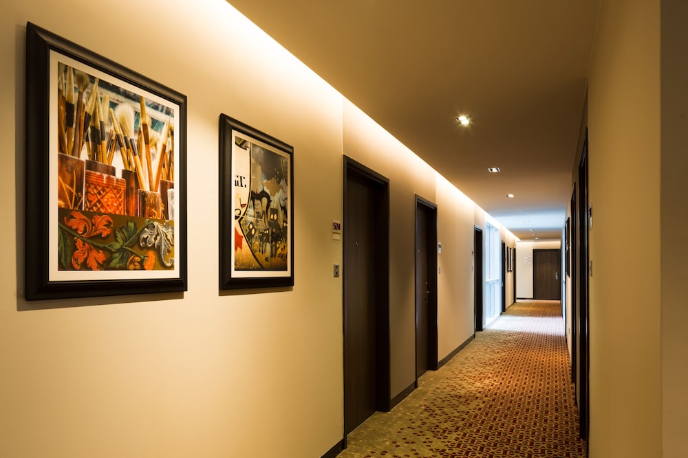 Mercure Singapore Bugis 49