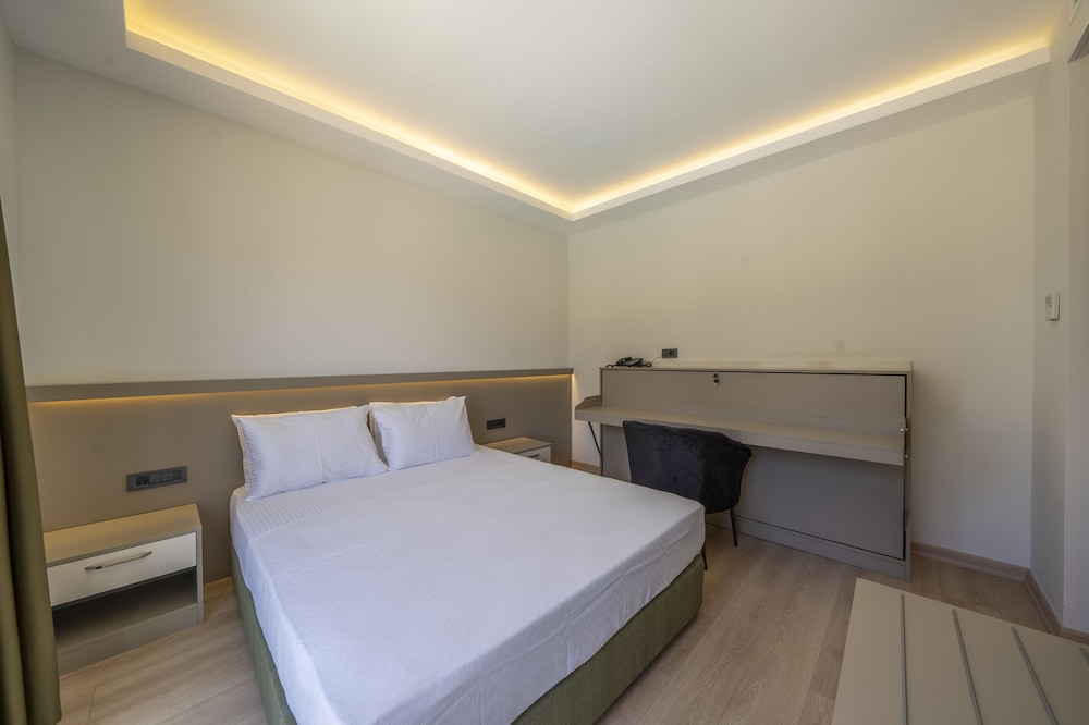 Olive Tree Hotel - Image 26