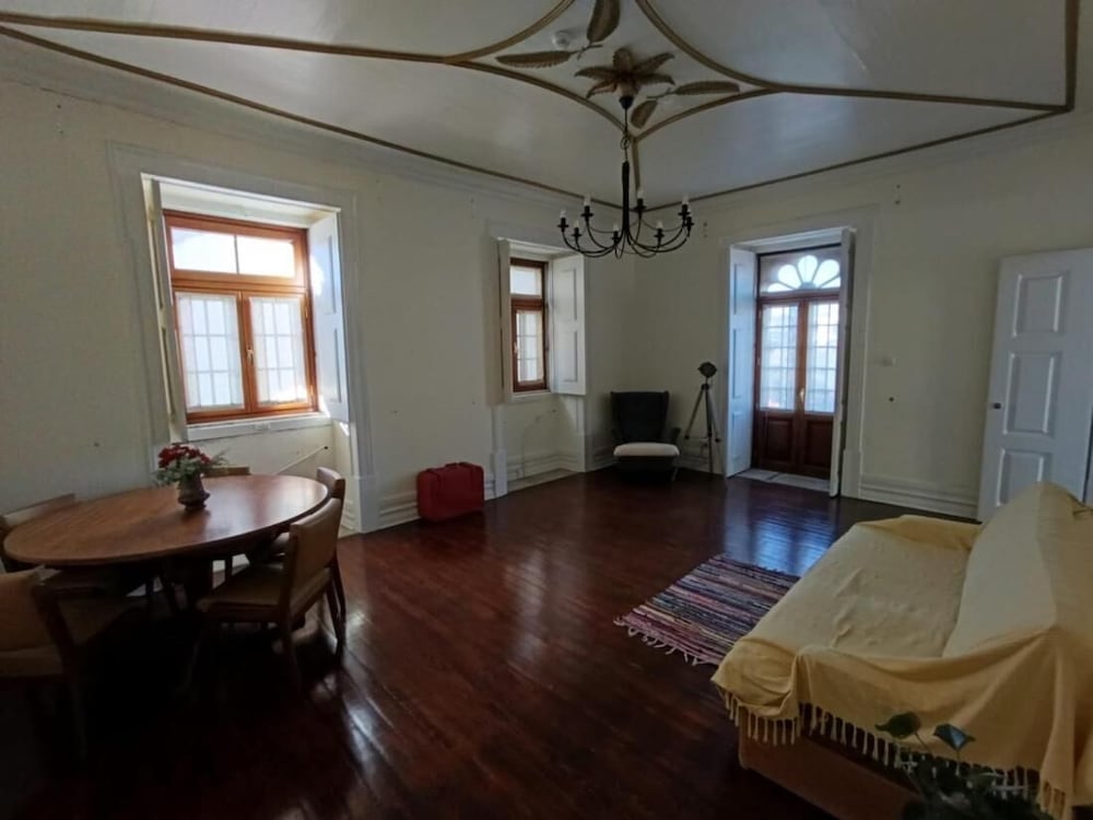 Casa dos Livros - Guest House