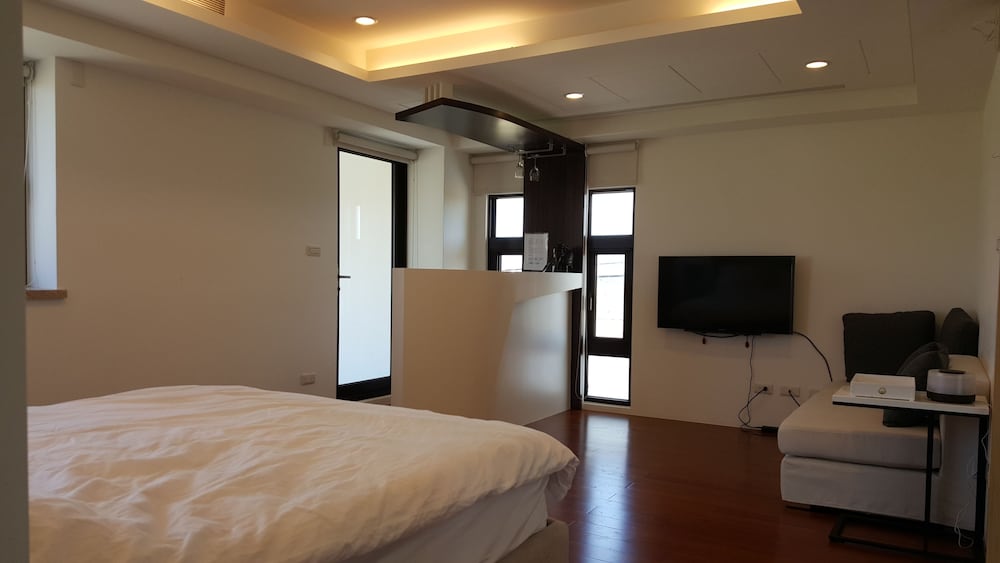 Yutian House