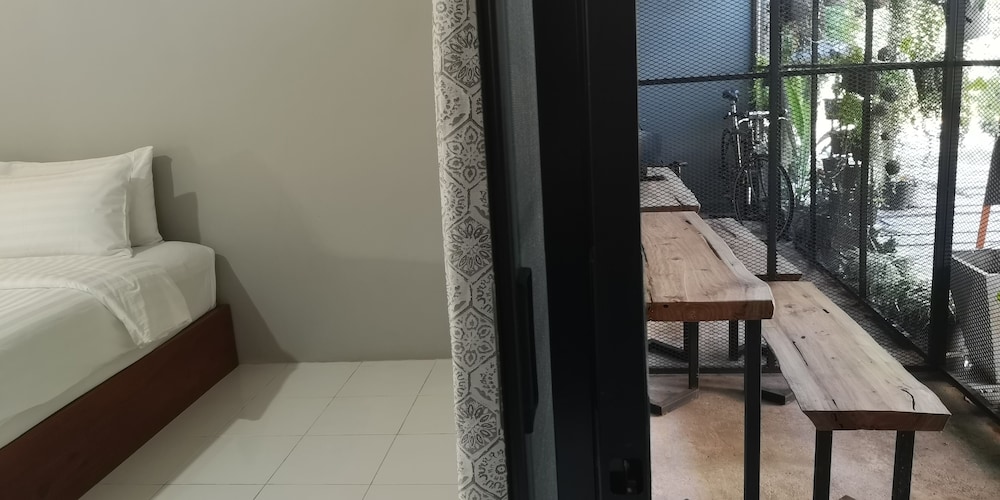Siri Guesthouse at Suratthani