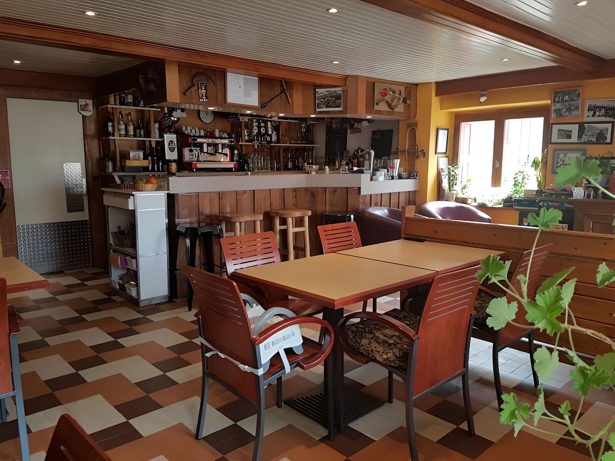 Hôtel Restaurant Le Lassus