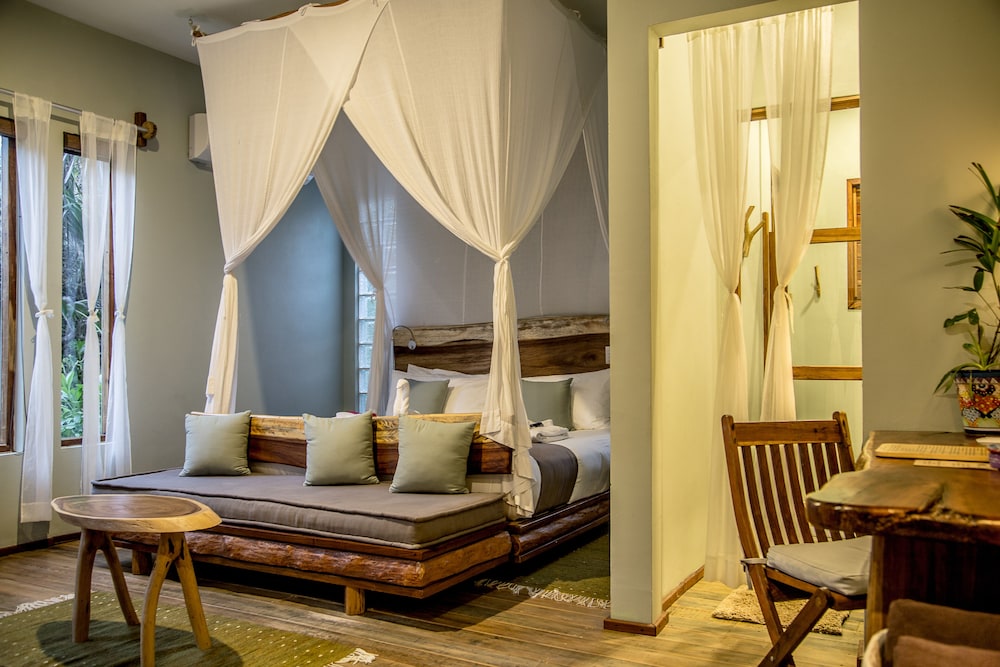 Ahau Beachfront Tulum Hotel 12