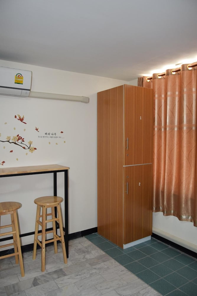Like Home - Hostel