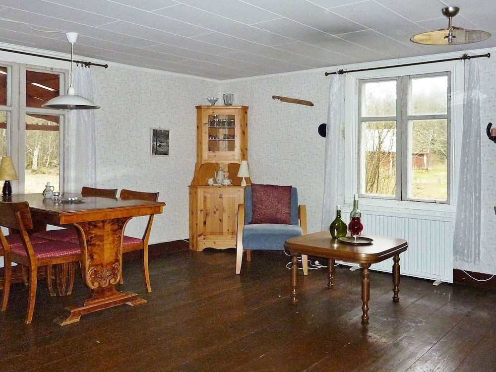 5 Person Holiday Home in Kalvsvik view 2
