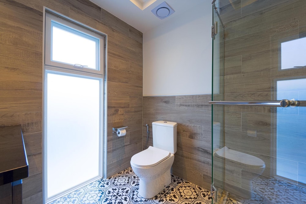 Brand-New Modern 3-Bedroom Villa MB20