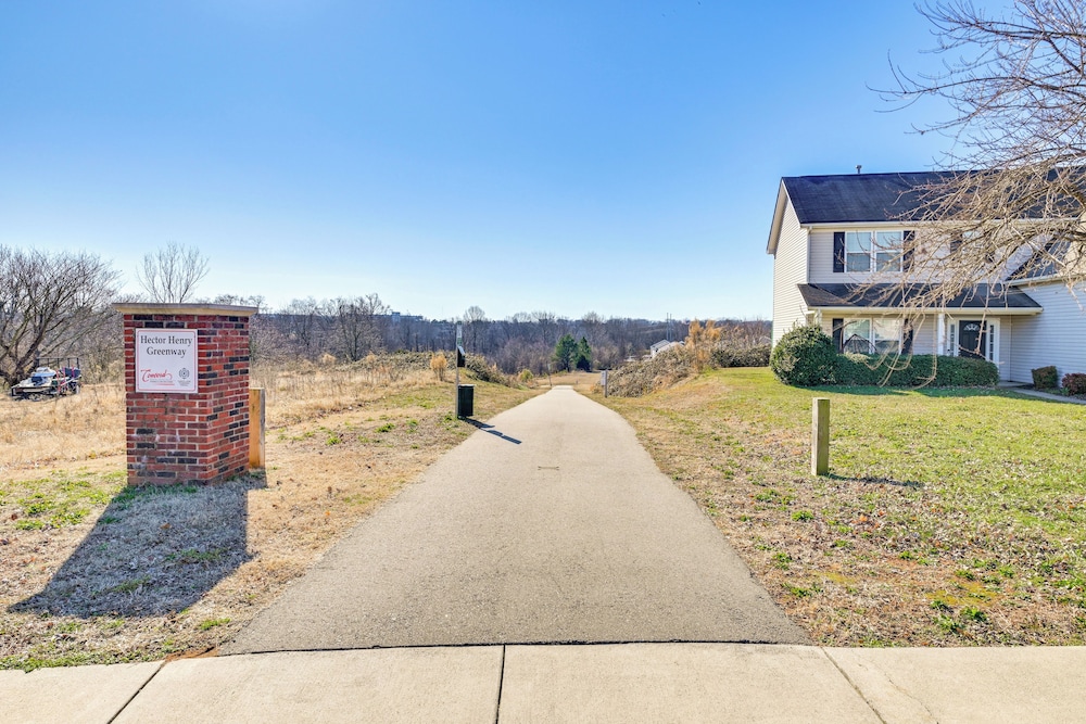 6 Mi to Charlotte Motor Speedway: Home w/ Fire Pit