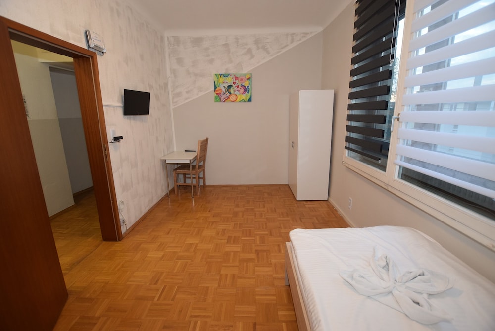 AB Apartment 38 en Stuttgart — hotel room