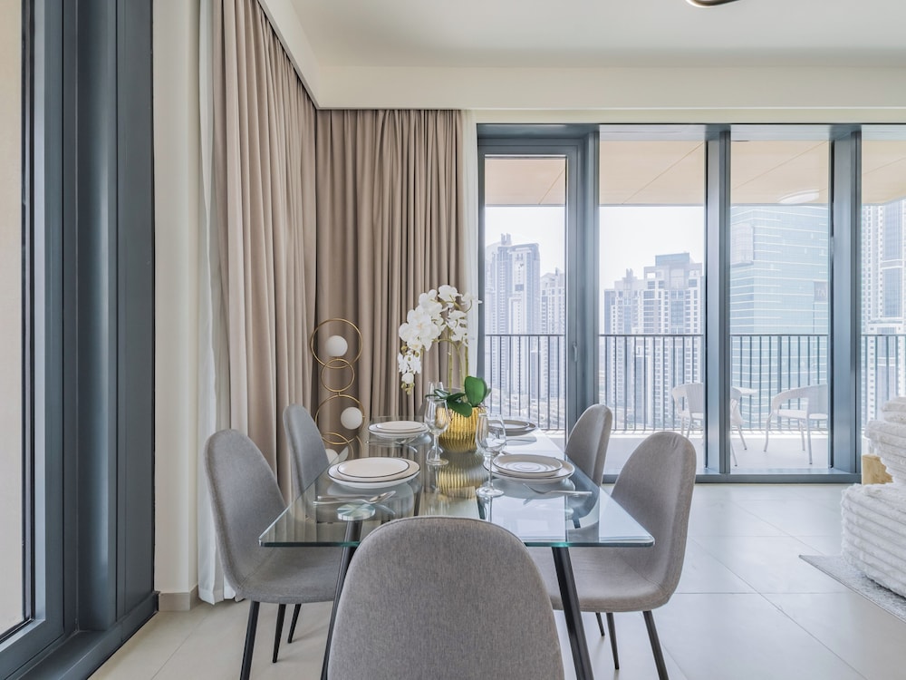 BLVD Heights Residences - Downtown