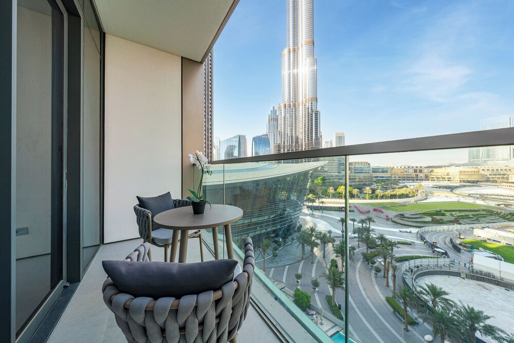 NYE Burj & Fountain View Luxury Fireworks Stay