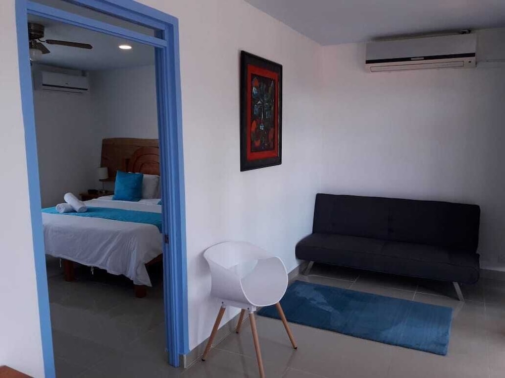 Club Ibiza - Party Hotel & Beach Club
