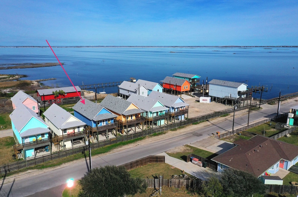 2 Homes, Sleeps 16, Shared Pool+boat Dock Laguna Village Serenity by Avantstay