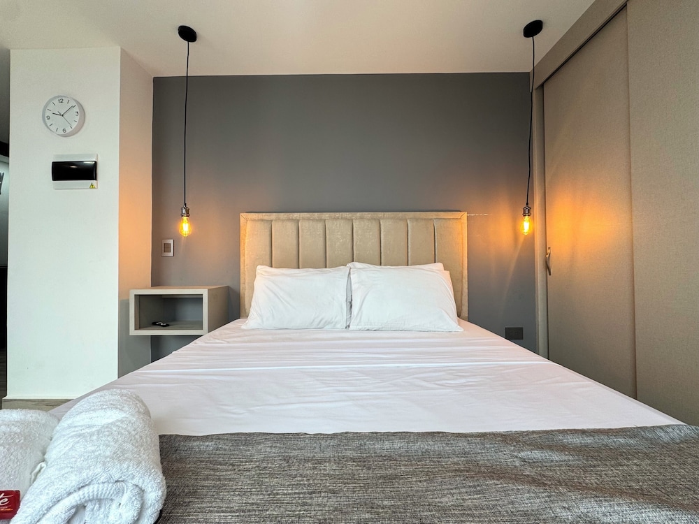 Torre Zurich Luxury