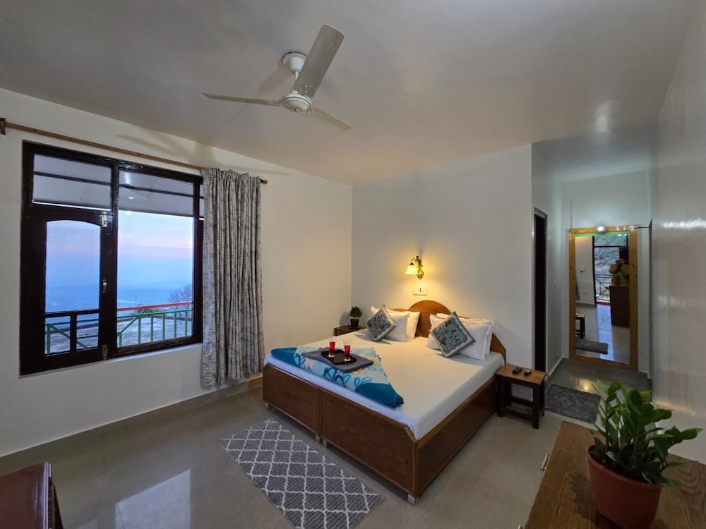 East Home Stay