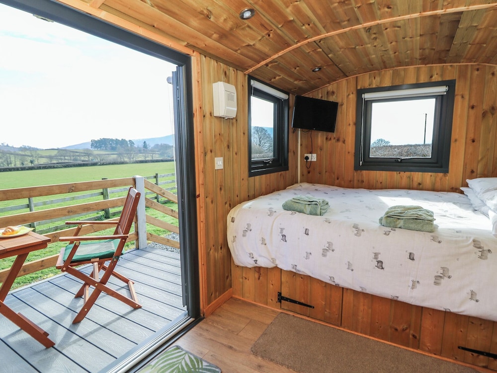 Claerwen - Mobile Home