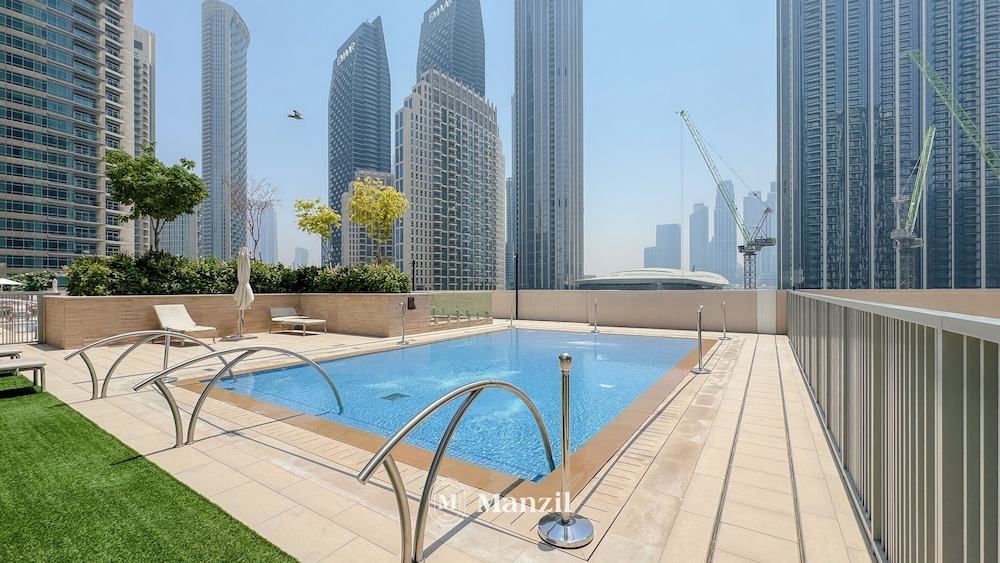 Manzil - 3BR in Downtown with Burj View