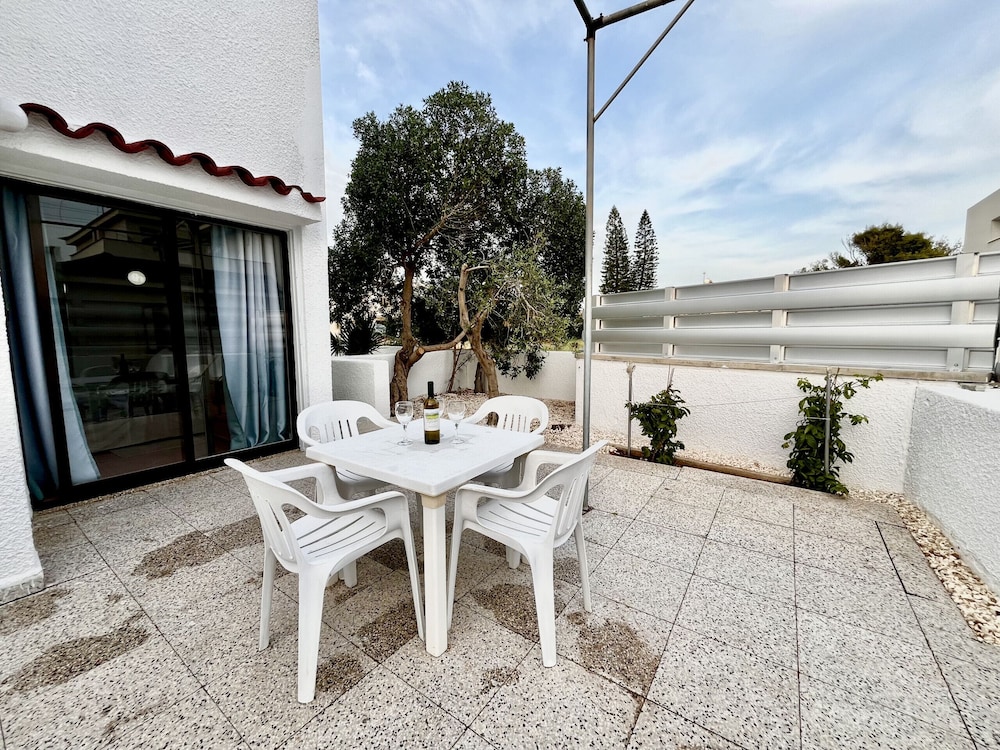 79 AN - Stay Nissi Chrysland Studio 110