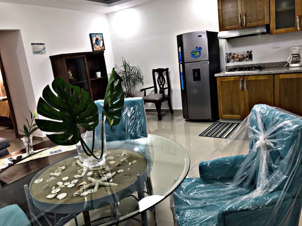 Fully Equipped New 1br Apt dt 2mins To Beach view 3