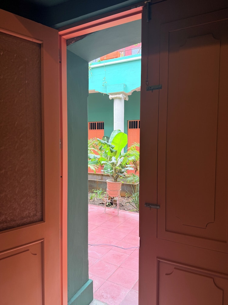 Ginger banana Hostel