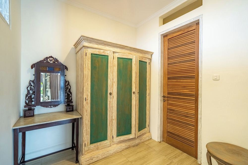 Luxury Aliya Villa by Betterplace