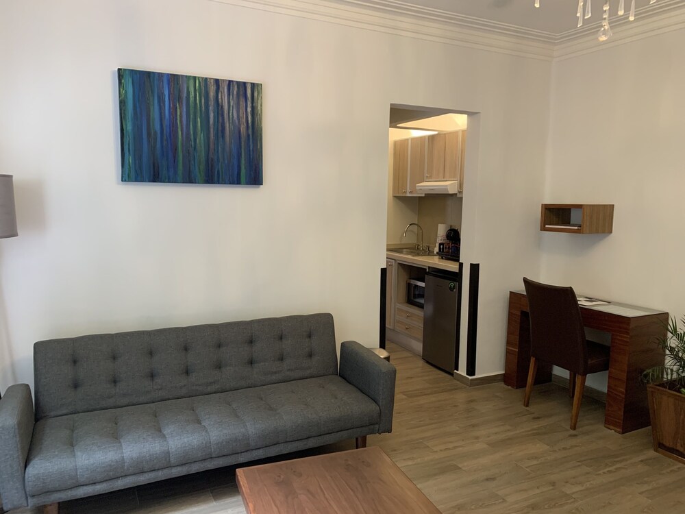 JUUB Amazingly Locate One Bedroom Loft