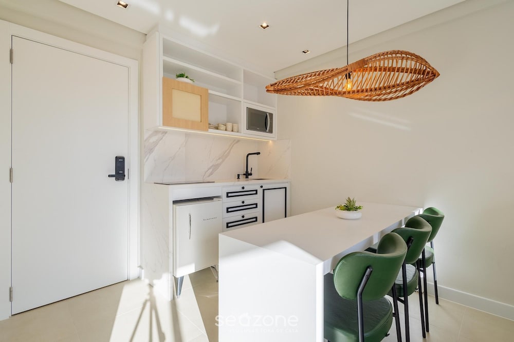 Modern Studios 2 km From Praia do Rosa - Rsos