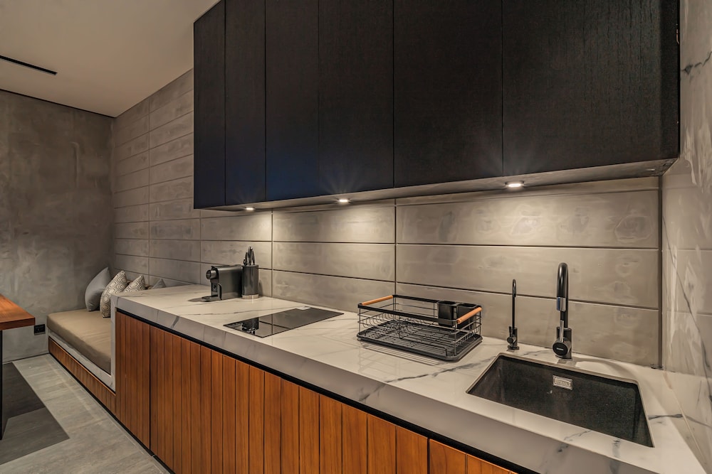 Body Factory Lifestyle Residence Canggu