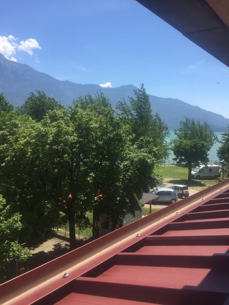 Au Lac de Como Campground