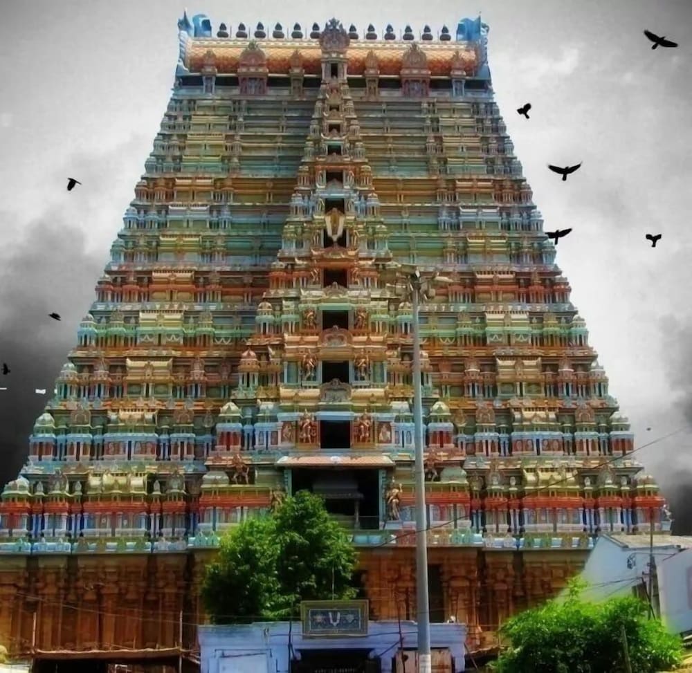 PLA RATHNA RESIDENCY