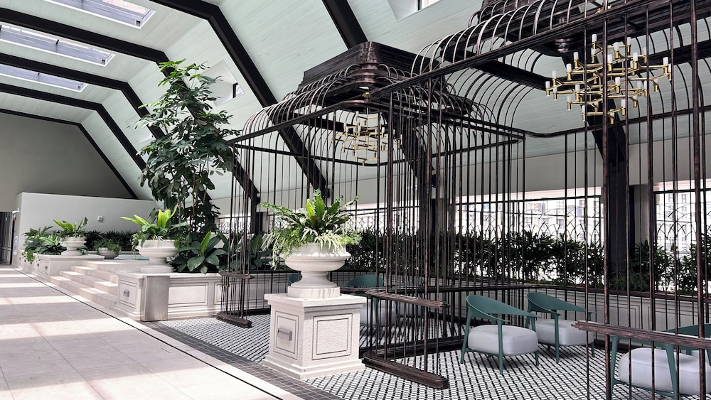 The Paxtonz by Manhattan Group