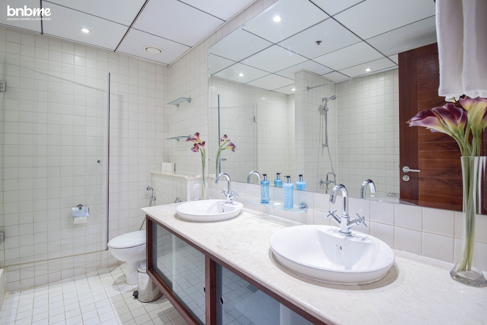 2B- Al Sahab 2 - 2806 by bnbme homes