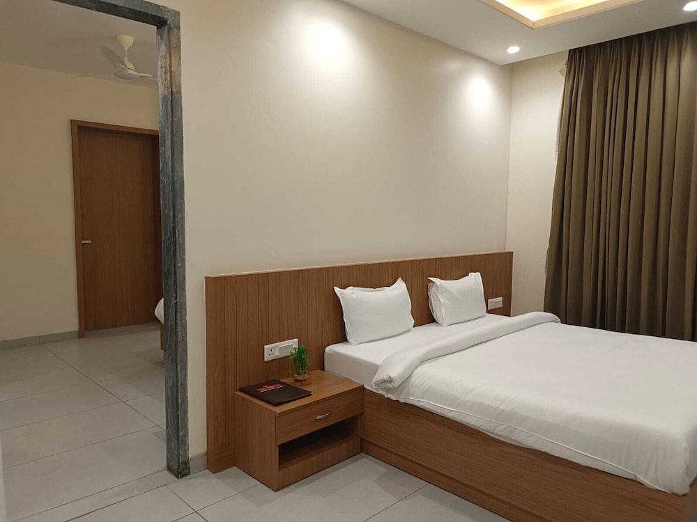 THE PRINCE ZENQ XPRESS RESORTT ROHTAK