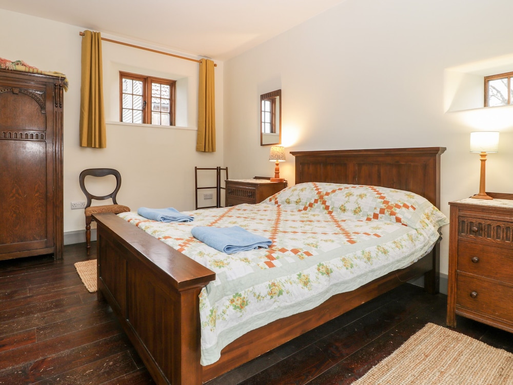 Old Cary Cottage