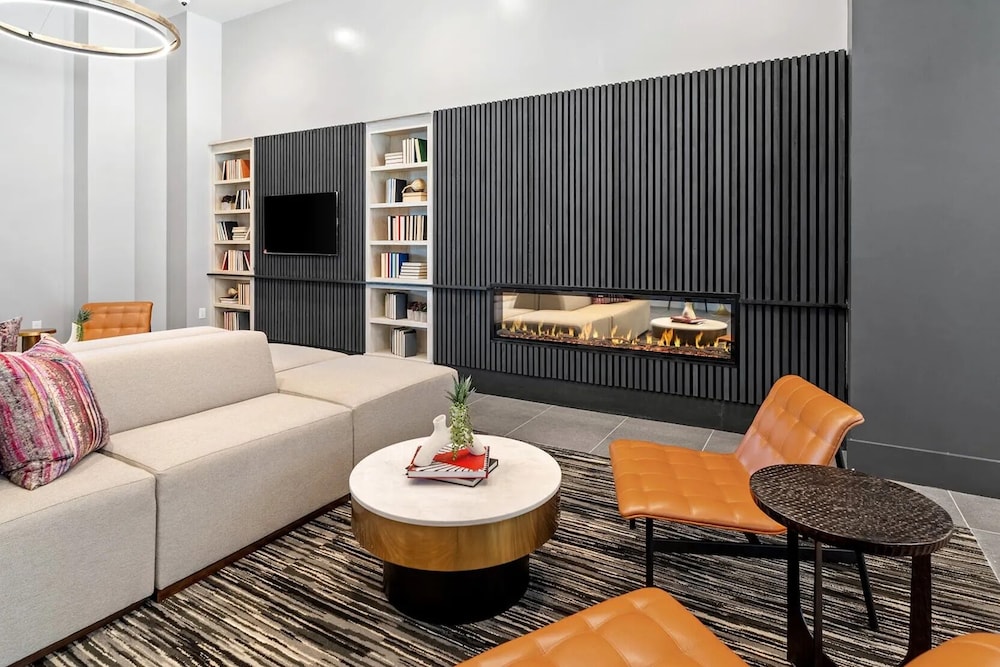 Landing Spectacular 1bd, Gym