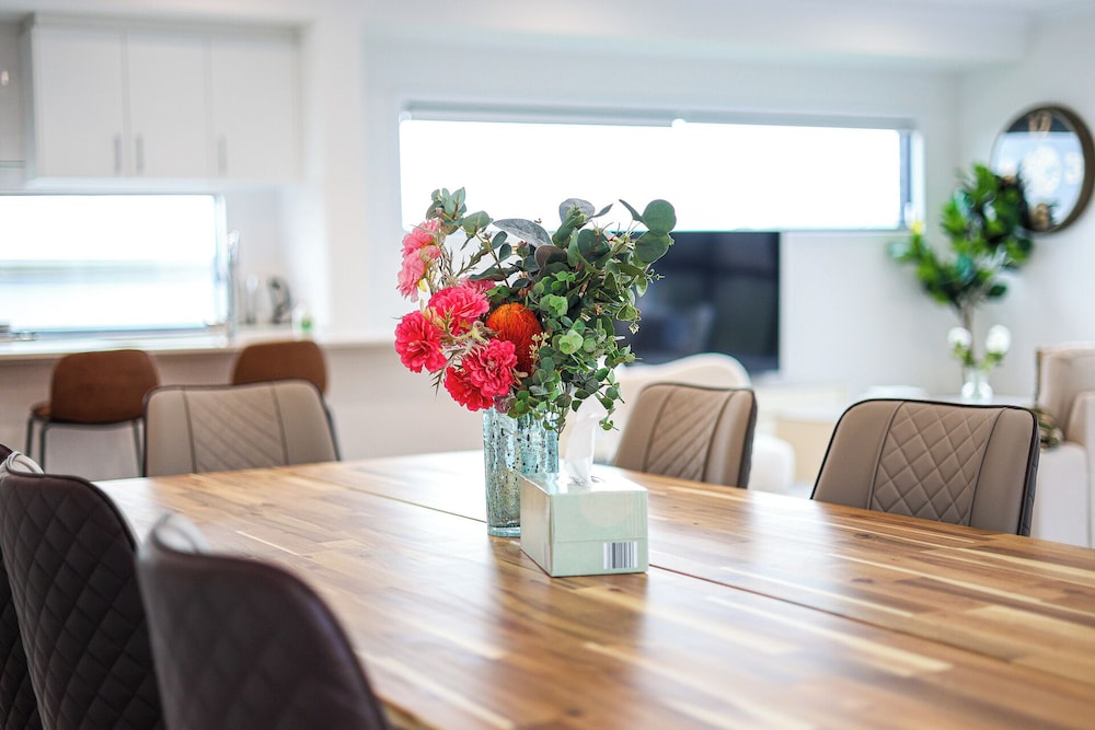 StayAU 5BR Family Getaway GreaterGeelong in Duneed
