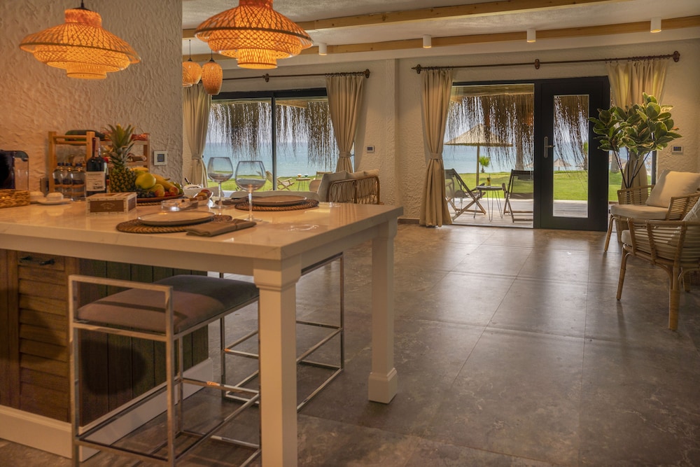Flora Garden Beach Club - All inclusive
