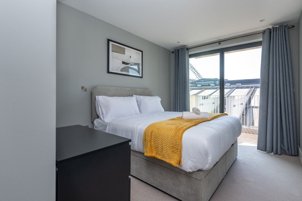 Dakota Apartment Wembley Stadium