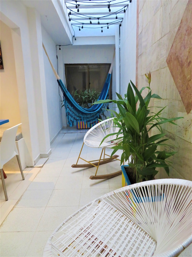 San Jacinto Hostel view 3