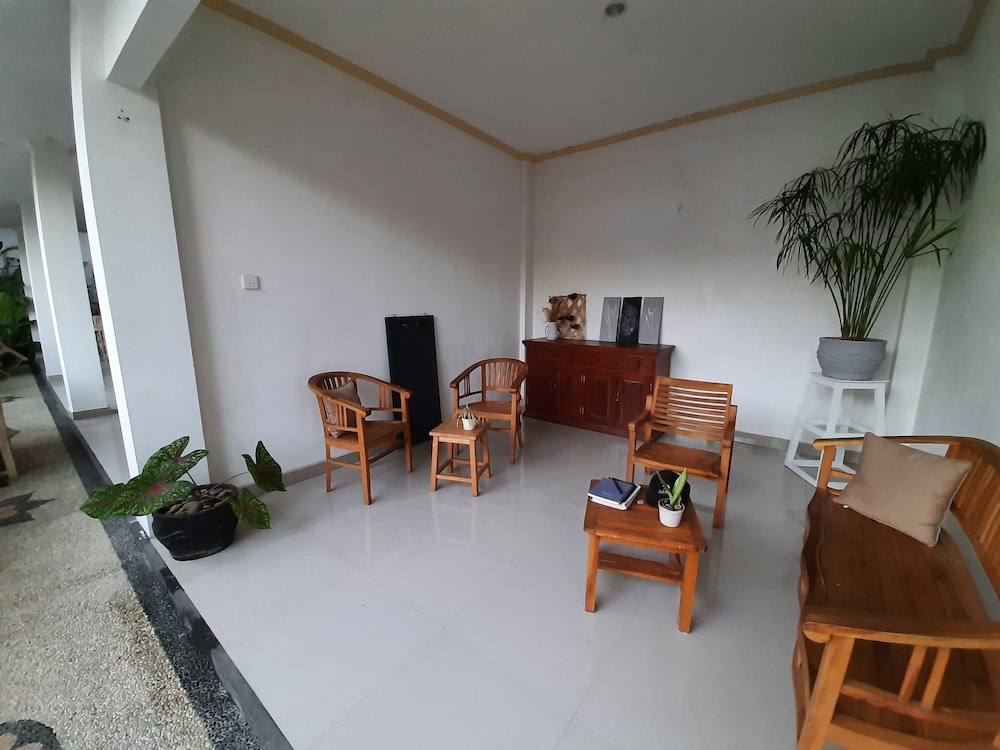 Sahera Hotel