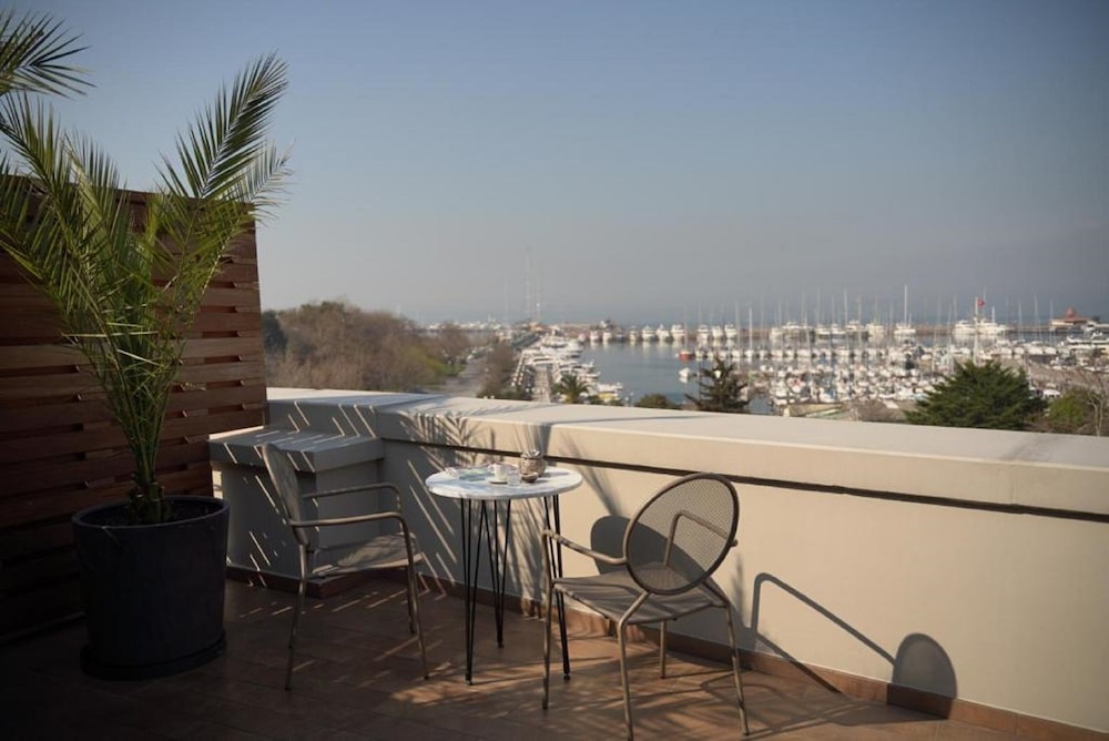 39 Kalamış Marina Oteli - Image 62