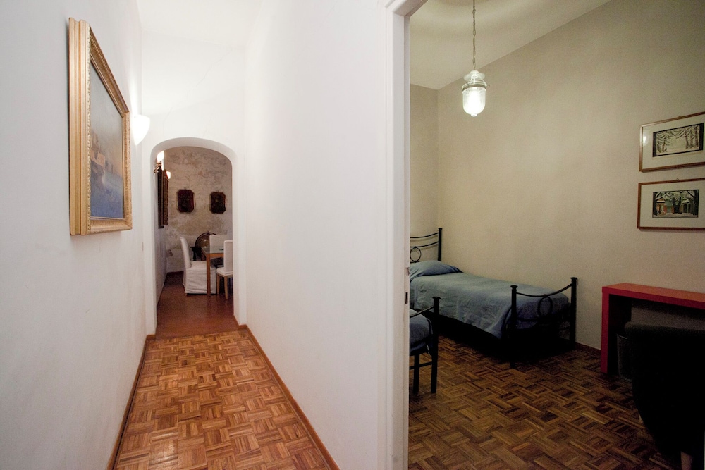 Via Giulia Wonderful Apartment