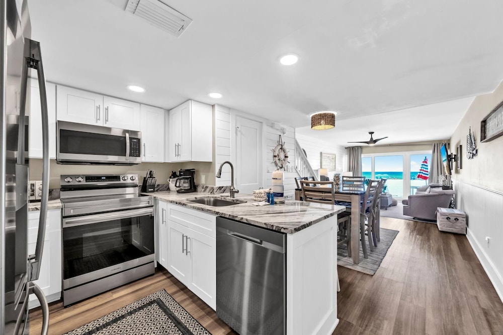 Pirate Cove Villas #111